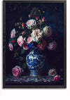 Een ingelijst Delfts Blauw Grote Rozen In Vaas Schilderij van CollageDepot van een bloemstuk met roze en witte rozen in een blauw en witte porseleinen vaas. De donkere achtergrond accentueert extra rozen die verspreid zijn over het oppervlak onder de vaas, waardoor het een prachtige wanddecoratie is in combinatie met een magnetisch ophangsysteem.,Zwart-Zonder,Lichtbruin-Zonder,showOne,Zonder